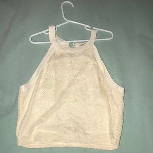 Never worn, off white crop top !!